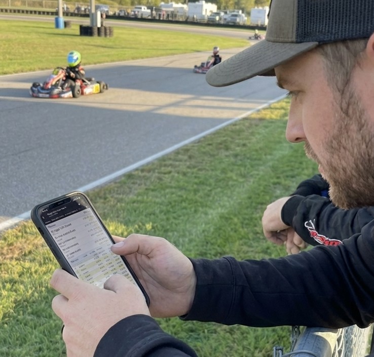 Racer using RaceSelect app trackside